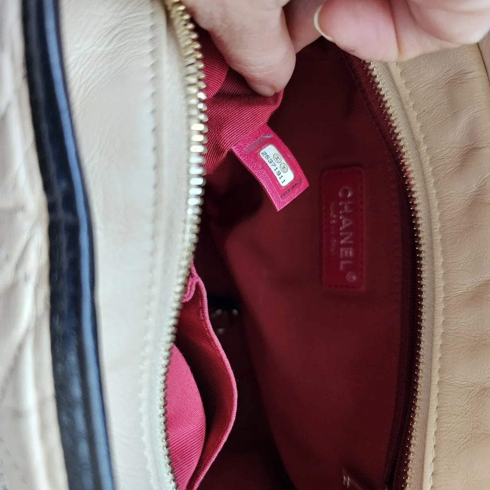 CHANEL Gabrielle Hobo (Discontinued)